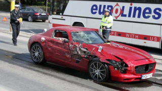 Day-old Mercedes SLS AMG crashes into bus